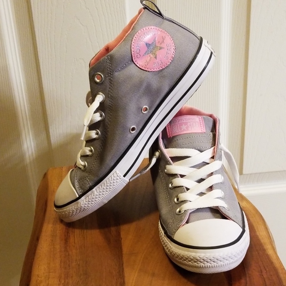 SOLD-NWOT Converse All Star size 6Y- Super cute! - Picture 2 of 8